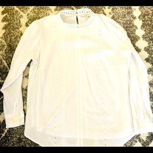 Loft Plus size 16 white lacy blouse. Great design on front. Never been worn.